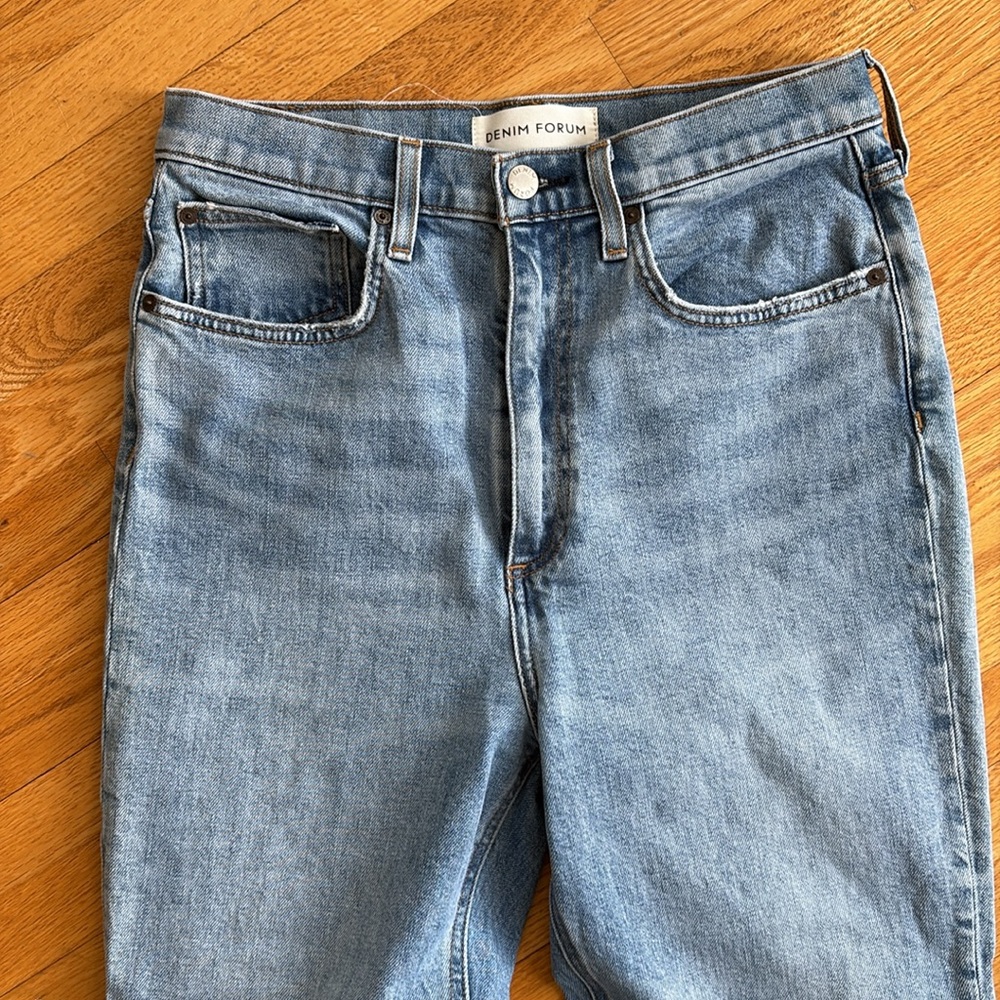 Aritzia Denim Forum Twiggy High Rise Flare - Picture 2 of 13